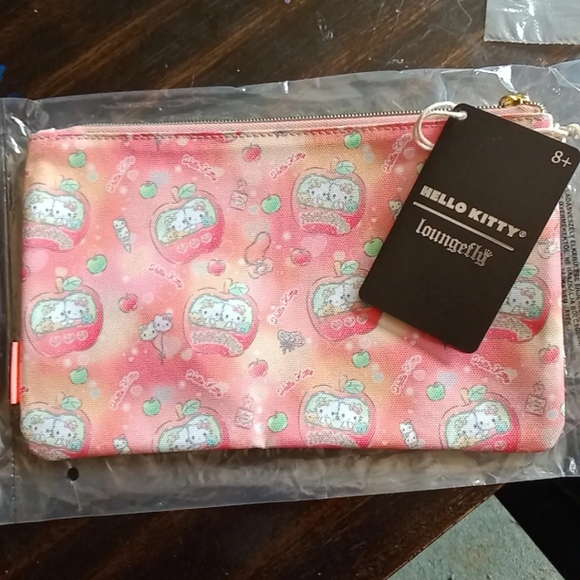 Loungefly Handbags - Loungefly Hello Kitty Nylon pouch NEW WITH TAGS